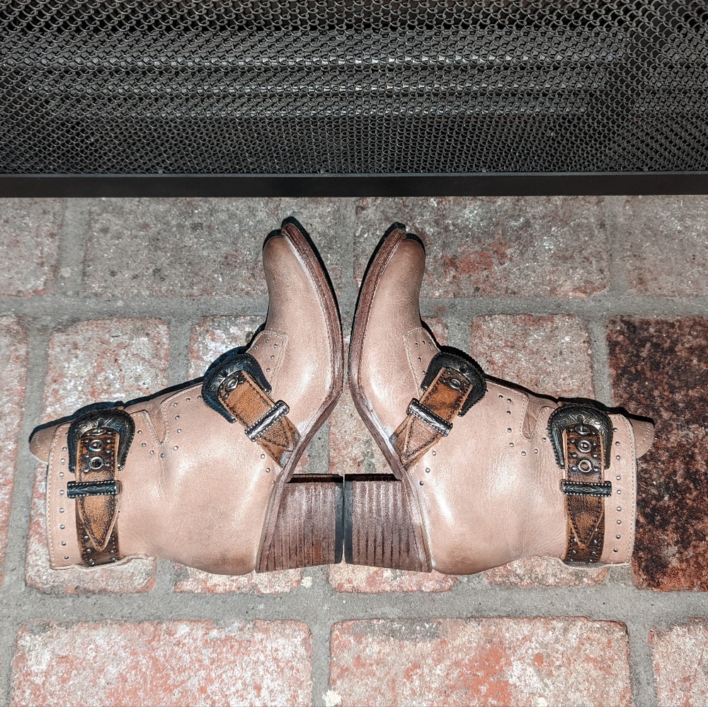 FreeBird Selina Tan Booties size 6 - Picture 13 of 15